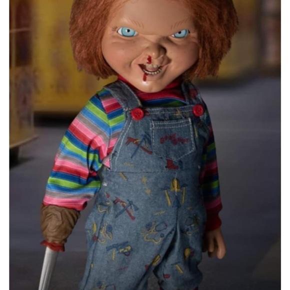 Chucky Doll in Box - Picture 2 of 8